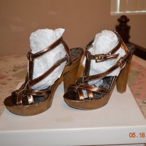 Qupid Strappy Heels Size 5.5
